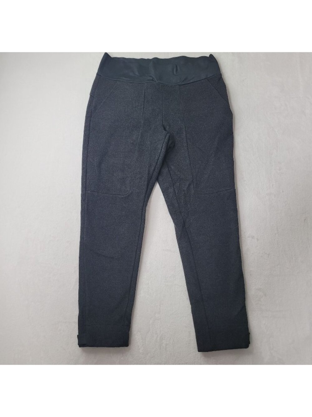Columbia Women's Black Pull-On Pants With Pockets Size M